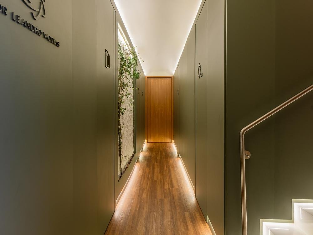 Corredor interno da Clínica Woitas